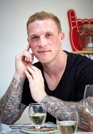 Philip May gennemgår voldsomt operation: Fragment fjernet