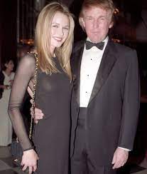 Trump had arrived with cosmetics heiress celina midelfart, but it didn't matter; Melania Trump This Is The Woman Donald Dumped For His Wife And The First Lady Express Co Uk