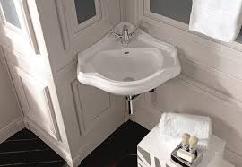 Is a 10x10 master bath a good size. What Is The Average Size Of A Bathroom Bomisch