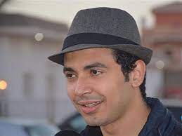 الدراسة والتكوين تلقى تعليمه الأولي في كتّاب القرية. ÙØ±ÙŠÙ‚ Ù…Ø³Ø±Ø­ Ù…ØµØ± ÙÙŠ Ø¹Ø²ÙˆÙ…Ø© Ø¹Ù„Ù‰ Ø§Ù„ØºØ¯Ø§Ø¡ Ø¨Ù…Ù†Ø²Ù„ Ù…Ø­Ù…Ø¯ Ø£Ù†ÙˆØ± Ù…ØµØ±Ø§ÙˆÙ‰