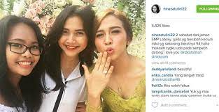 Didalam surat lamaran biasanya berbagai lampiran seperti cv dan dokumen pelengkap lainnya sehingga menjadi satu berkas lamaran pekerjaan. Kenapa Orang Orang Sering Banget Update Foto Cincin Tunangan Atau Nikah Di Media Sosial Ini 6 Alasannya