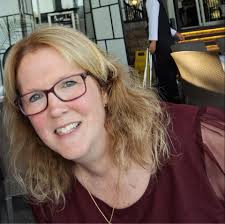 Who can make cake pops and cookies near Vineland by Thursday?