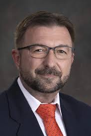 Tim Lyons's Instagram, Twitter & Facebook