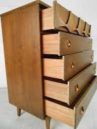 Along with a chair clearance of 23.5 inches Mid Century Modern Brasilia Bedroom Set By Broyhill At 1stdibs