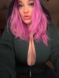 Melissa Dionne in people