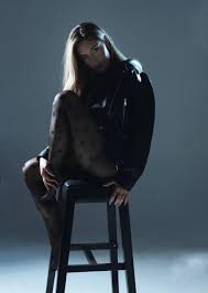 Lonelyflowerr - Free pics, galleries & more at Babepedia