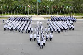 🫡 Hoje (5/12), foi realizada a formatura de 178 novos Oficiais da Força  Aérea Brasileira (FAB) no Centro de Instrução e Adaptação da Aeronáutica  (CIAAR), em Lagoa Santa/MG. A cerimônia marca o