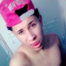 Listen to El Mayor Clasico