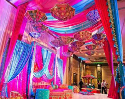 15 Pcs Decoration Umbrella Wedding Umbrella Henna Mehndi Night Etsy In 2020 Outdoor Party Decorations Umbrella Wedding Fabric Decor