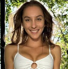 Nick Spreen's Instagram, Twitter & Facebook