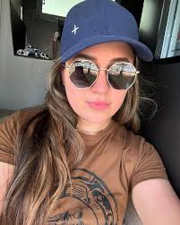 Inaiá Vargas Narciso 🐾 (@inaiavargas) • Instagram photos and videos