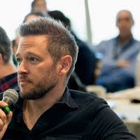 200+ "James (jt)" profiles