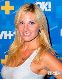 Diane Poulson's Instagram, Twitter & Facebook