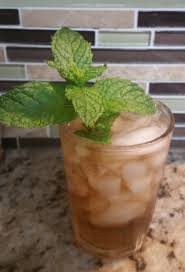 Spearmint vs peppermint what is the difference? Any Mint But Peppermint The Herb Society Of America Blog