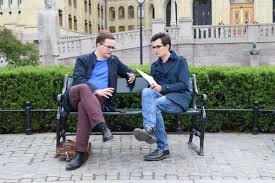 This is the story told from the view of journalists, police, medical professionals and civilians. Dorian Baganz On Twitter Am 22 Juli 2011 Erschoss Anders Behring Breivik 69 Menschen Auf Utoya Erik Kursetgjerde Hat Das Massaker Uberlebt Und Mir Von Seinen Erfahrungen Erzahlt Es War Ein Sehr