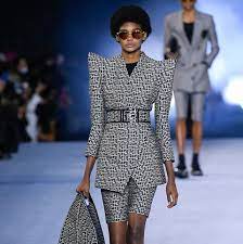 The official facebook page for the house of balmain. Balmain S S 2021 Runway Every Look From Balmain Spring Summer 2021