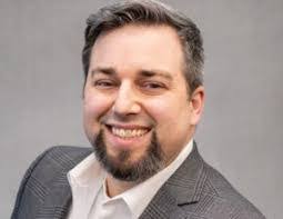 Justin Olander's Instagram, Twitter & Facebook