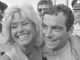 File:Vanessa en Bernard Hinault (1982).jpg