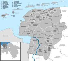 East frisia or eastern friesland is a coastal region in the northwest of the german federal state of lower saxony. Ostfriesland Wikipedia