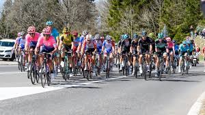 Ce mercredi matin, les organisateurs ont toutefois décidé de maintenir la totalité de ce parcours couvrant 173,3 km dans le chablais et le valais. Cyclisme Tour De Romandie 2021 Le Parcours Est Quasi