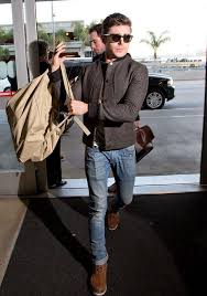 Zac efron transforms his style. People Photos Zac Efron Style Men Fashion Casual Outfits Mens Fashion Casual Outfits