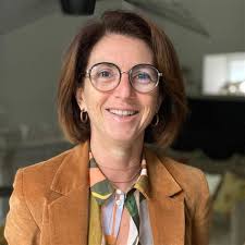 Accompagnatrice pescara : trieste xxx