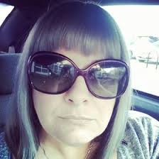 Amy Tignor's Instagram, Twitter & Facebook