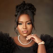 Mona Sahal-Aliyu (Mrs) (@monalizasmilez) • Threads, Say more