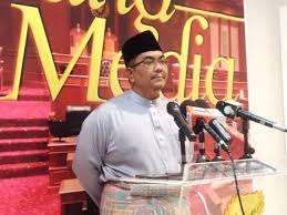 Persidangan kedua penggal kedua dewan undangan negeri melaka keempat belas 2019 18 07 19. Pelantikan Speaker Dun Kedah Ikut Undang Undang