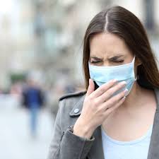 Les symptômes ont commencé le samedi 13/03 par une gêne dans la gorge comme une trachéite. Covid 19 Les Symptomes Du Variant Anglais Sont Ils Differents Femme Actuelle Le Mag