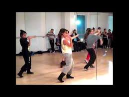 We No Speak Americano Choreography By Dejan Tubic Janelle Ginestra Awesome Janelle Kills It 3 Dance Like This Dance Videos Dance Movement