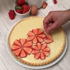Recette Fleurs De Fraises Et Autres Recettes Chefclub Original Recette Recette Avec Des Fraises Gateaux Et Desserts Tarte Aux Fraises