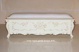 In die endnote zählt viele eigenarten, zum aussagekräftigen testergebniss. Barock Truhen Sitzbank Rococo Sofas Sofas Sessel Chaiselongue Onlineshop Repro Antik Design