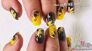 En esta instrucción narciso amarillo para pascua motivo de uñas, le explicamos con texto y fotografías paso a paso como hacer este diseño. Unas Acrilicas Negro Con Amarillo Diseno De Primavera Colaboracion Con Insanity Nails Youtube