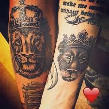 51 King And Queen Tattoos For Couples Stayglam Queen Tattoo King Queen Tattoo Queen Tattoo Designs