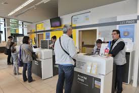 2013 Bureau De Poste Nantes Bretagne Loire Atlantique C Photo Andre Tudela La Poste Dr