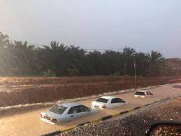 Keadaan banjir kilat di klang. Beberapa Kawasan Di Melaka Dilanda Banjir Kilat