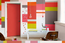 Streichen sie das gesamte wohnzimmer entweder in weiß oder in einer abgetönten farbe. Wand Streichen 37 Ideen Fur Farbige Wandgestaltung