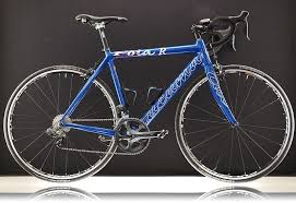 Cucuma Foia R Ultegra Di2 Blau Rh 53cm Http Www Cucuma Com De Rennraeder Foia R Html Rennrad Carbon Rennrad Fahrrad