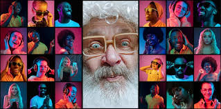 16,707 Saint Merry Stock Photos