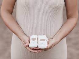 How To Announce Pregnancy Babycenter