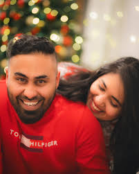 Anu Rose Melvi (@itsme_anumolbenny) • Instagram photos and videos