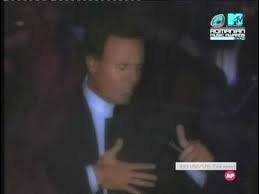 When You Tell Me That You Love Me Julio Iglesias Lyrics Julio Iglesias Tango Music Videos Electronica Musical Art