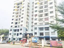 Sebanyak 196 daripada 425 gerai di uptown shah alam di seksyen 24, di sini, terbakar hampir 40 peratus dalam satu kebakaran, awal pagi tadi. Seksyen 24 Shah Alam Shah Alam Insights For Sale And Rent Edgeprop My