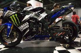 Josh Hayes Graves Motorsports Yamaha R1 Ama Superbike On Display Cool Motorcycles Yamaha R1 Motorcycle