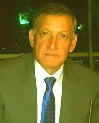 Dora Baron's Instagram, Twitter & Facebook