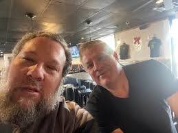 Scott Befort's Instagram, Twitter & Facebook