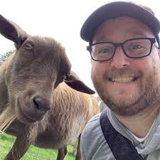 Joe Williamson (@thatnerddad)