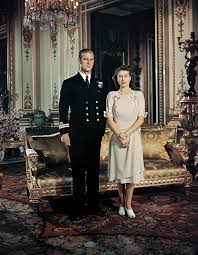Mający greckie i duńskie korzenie, książę filip jest najdłużej żyjącym mężczyzną w brytyjskiej rodzinie królewskiej, najstarszym małżonkiem brytyjskich monarchów, zaś wraz z elżbietą są pierwszą w historii parą królewską, która obchodziła 70. Ksiaze Filip Skonczyl 99 Lat Elzbieta Ii Zycie Zdrady Dzieci Romanse Skandale Zyciorys Plejada Pl