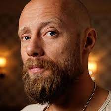 Ordensutdeling har ikke funnet sted hvert eneste år. Aksel Hennie News Pictures Videos And More Mediamass